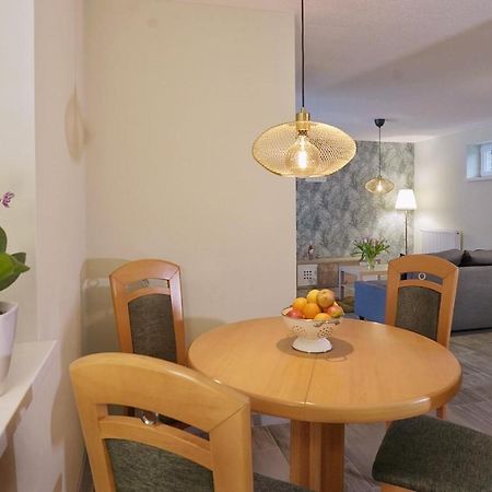 Bungalow Am Neustaedter See Neustadt-Glewe Dış mekan fotoğraf